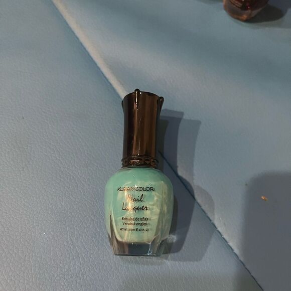 K lean color Nail polish set - Picture 7 of 8